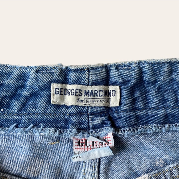 Guess high waisted mom jeans - Picture 3 of 4